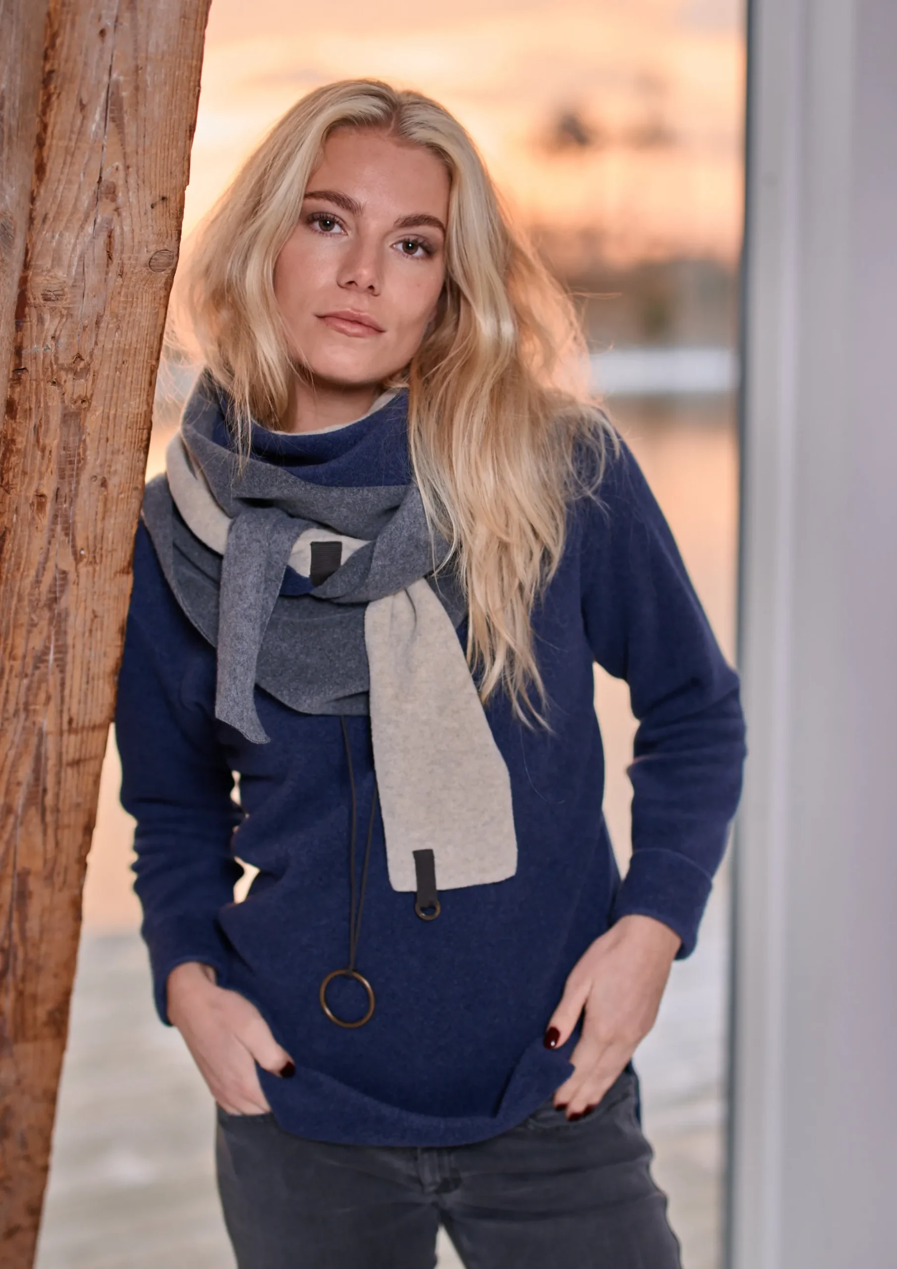 Henriette Steffensen Copenhagen BLUSE MIT SIGANTUR HALSSCHMUCK | 1332 DENIM Flash Sale