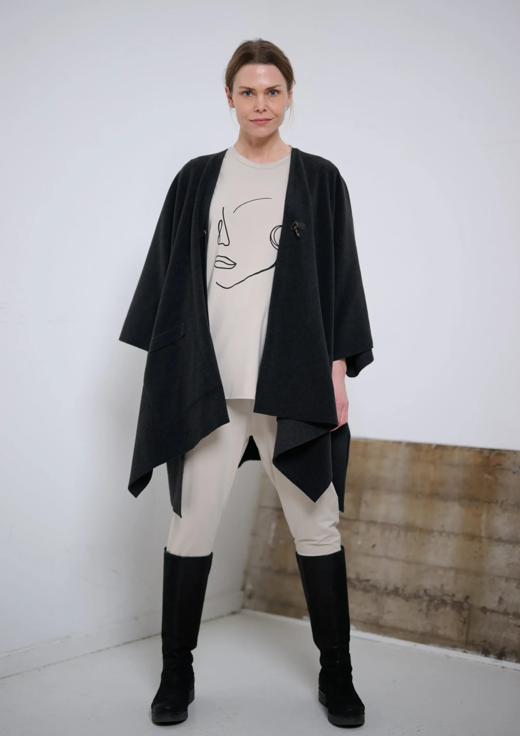 Henriette Steffensen Copenhagen CAPE | 4120 SOFT BLACK New