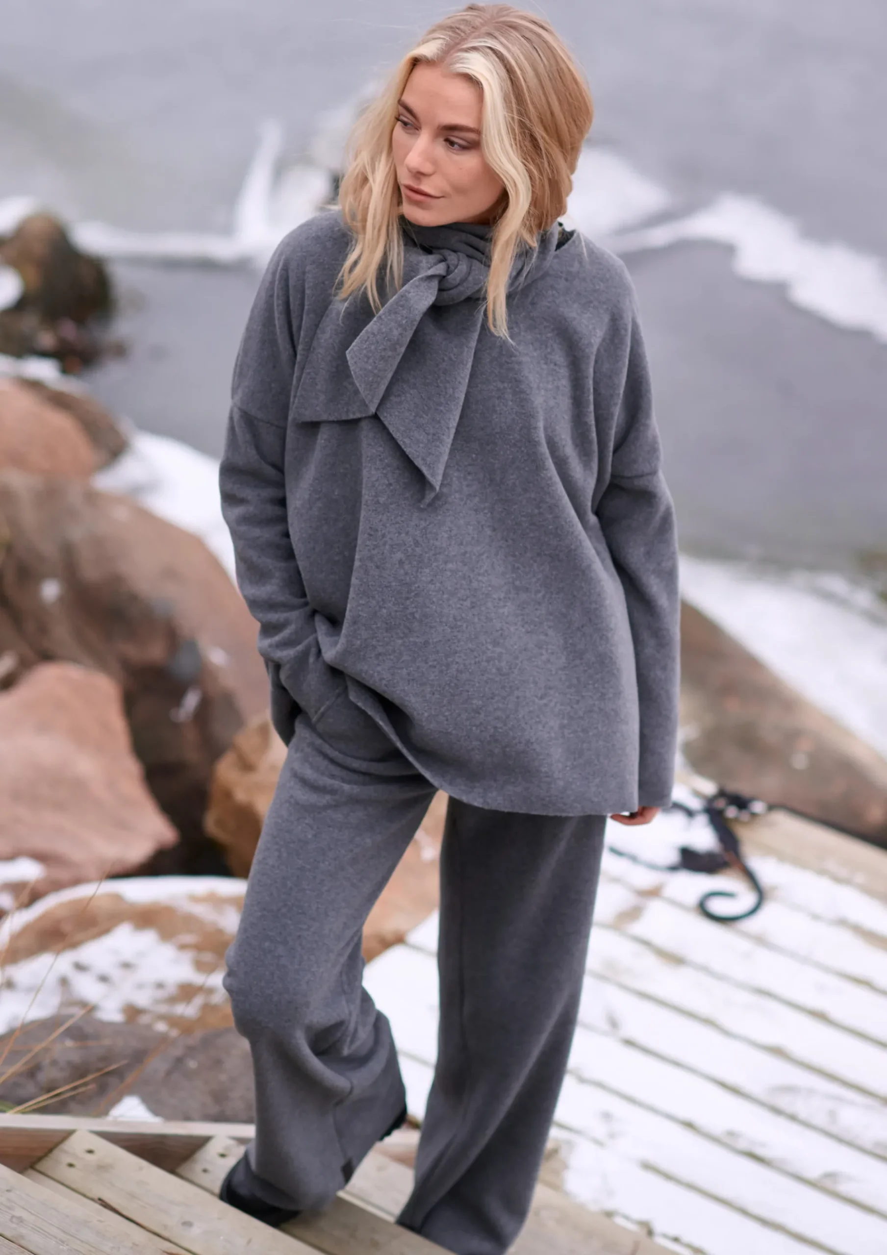 Henriette Steffensen Copenhagen SWEATER MIT SCHAL | 1338 GREY New