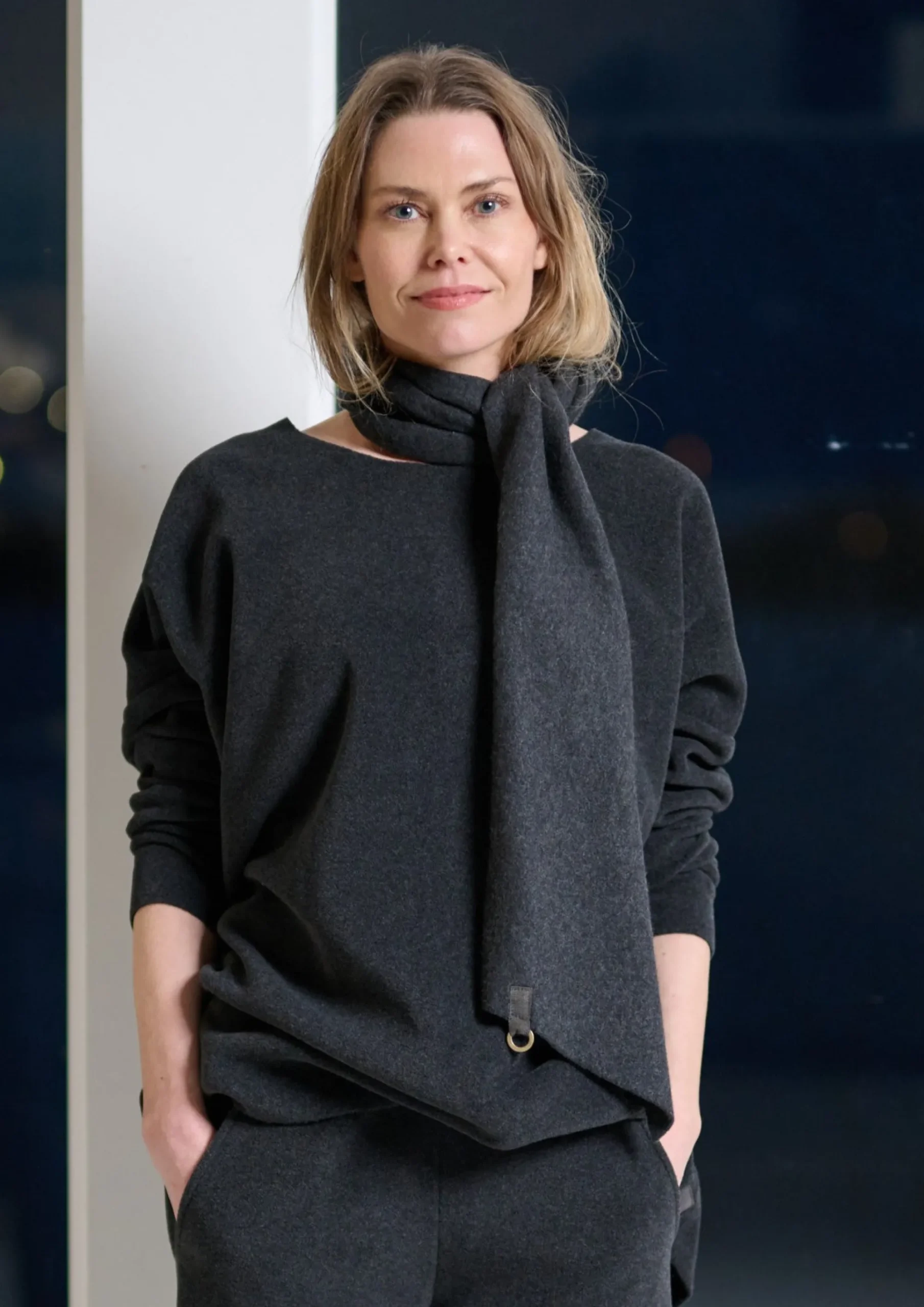Henriette Steffensen Copenhagen SWEATER MIT SCHAL | 1338 SOFT BLACK Best Sale